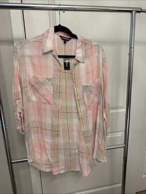 Express Light Pink and Cream Plaid Button-Down Shirt